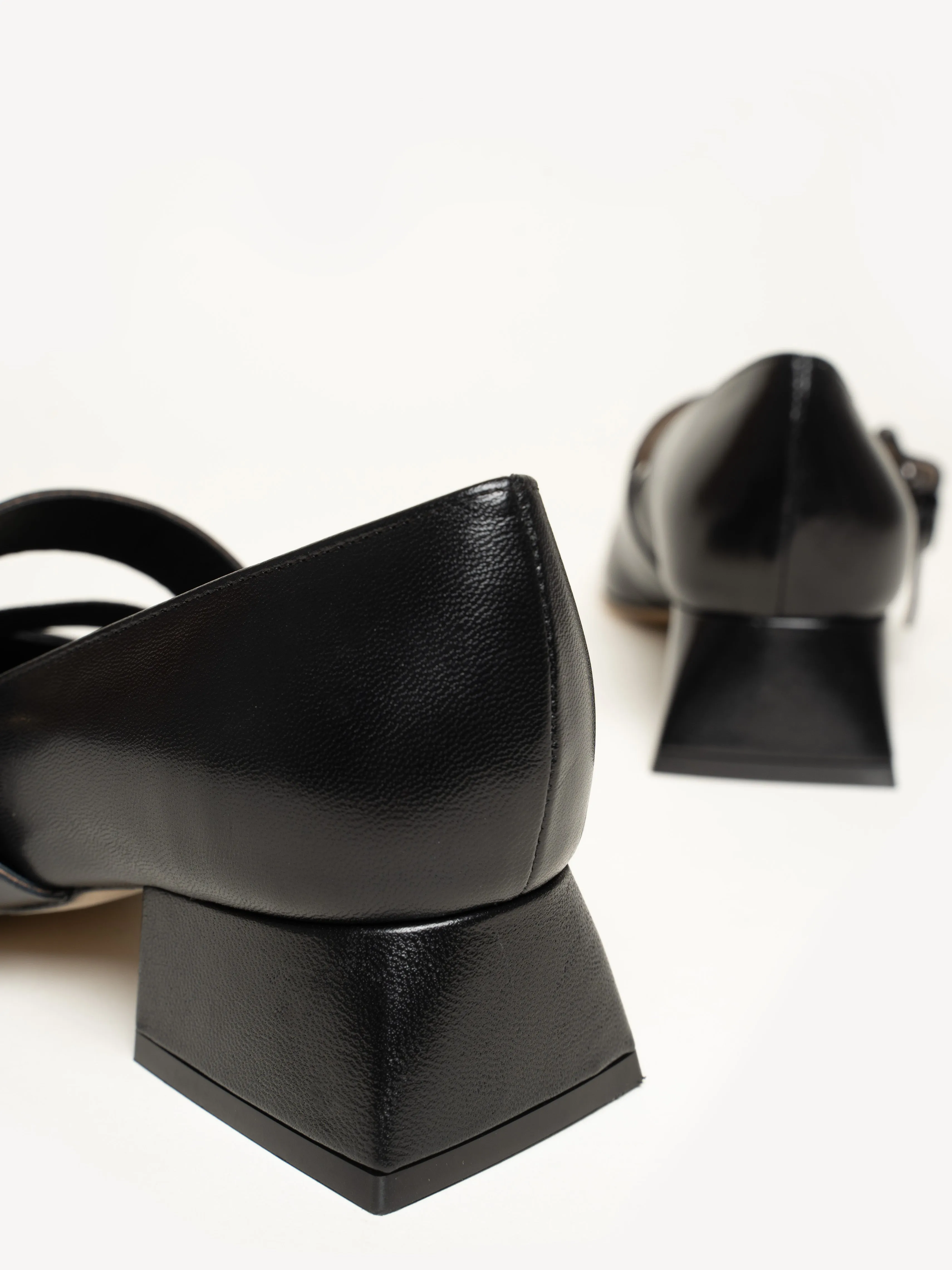 The Cornelia (Sample Sale)